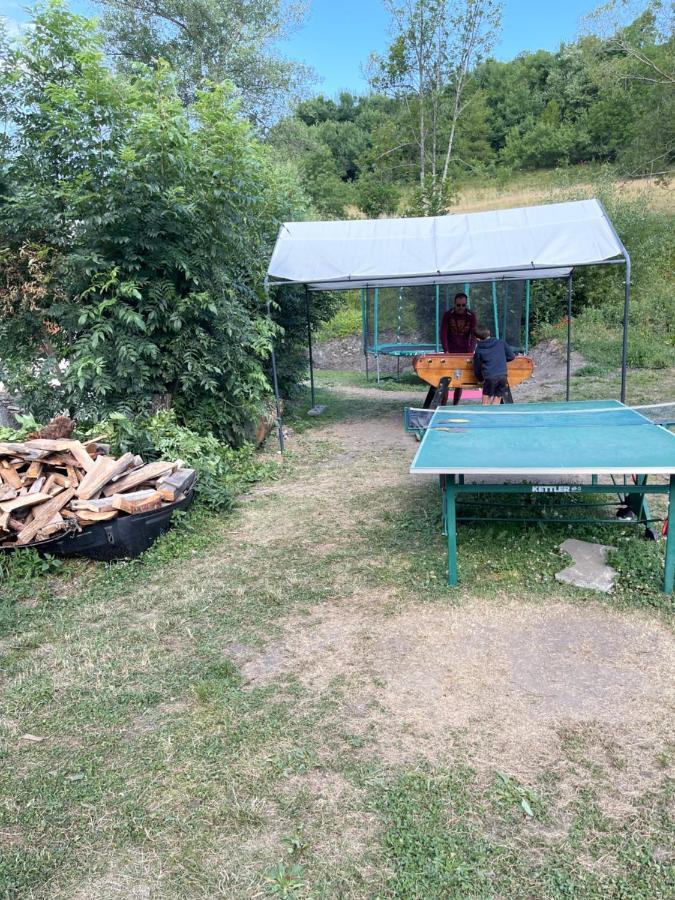 LE GENEPI bel appartement avec terrasse dans vieille ferme de montagne rénovée Les Orres Esterno foto